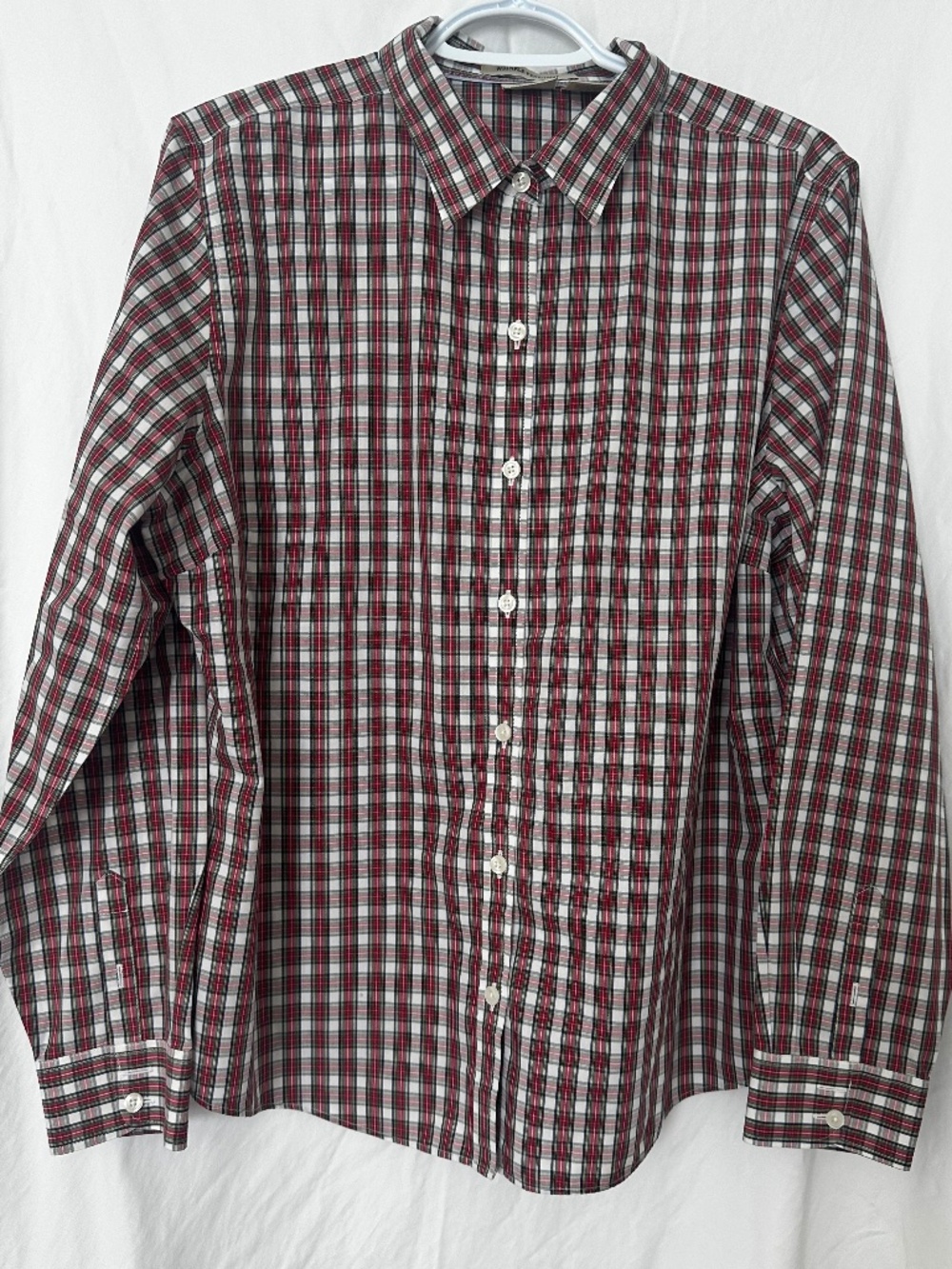 L.L.Bean Women's Size Large 100% Cotton Wrinkle Resistant Button up Plaid